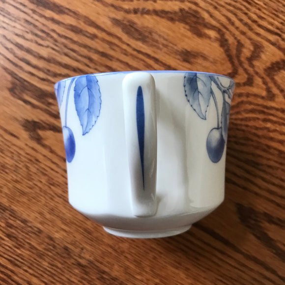 Tiffany & Co Nature Teacup Saucer Set White Blue Cherry Cup Mug China RARE - Picture 8 of 10